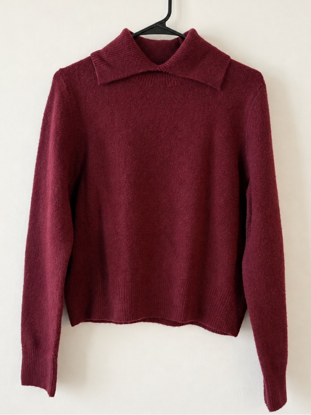 H&M Burgundy Fine-knit Collared Sweater – Size S